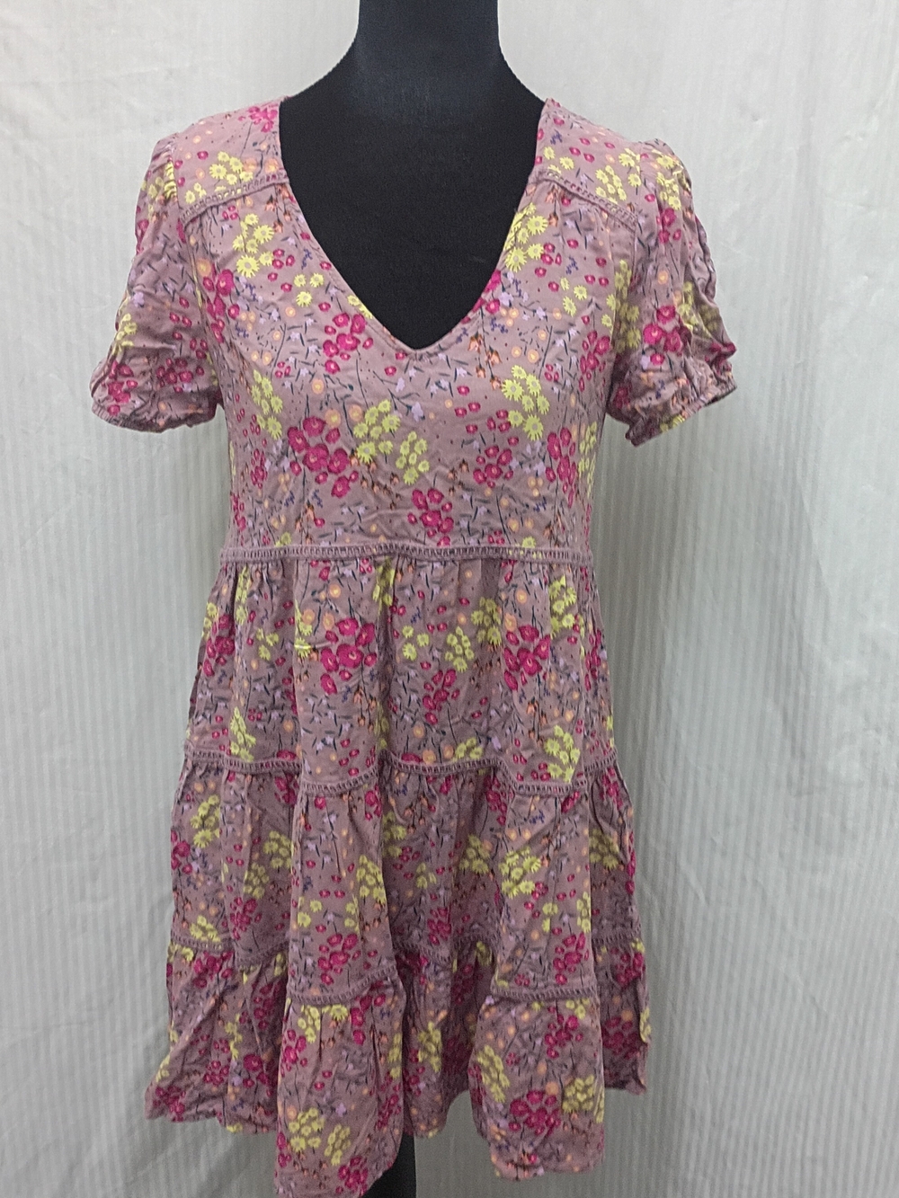 Wild Fable Pink Floral Tiered Midi Dress M